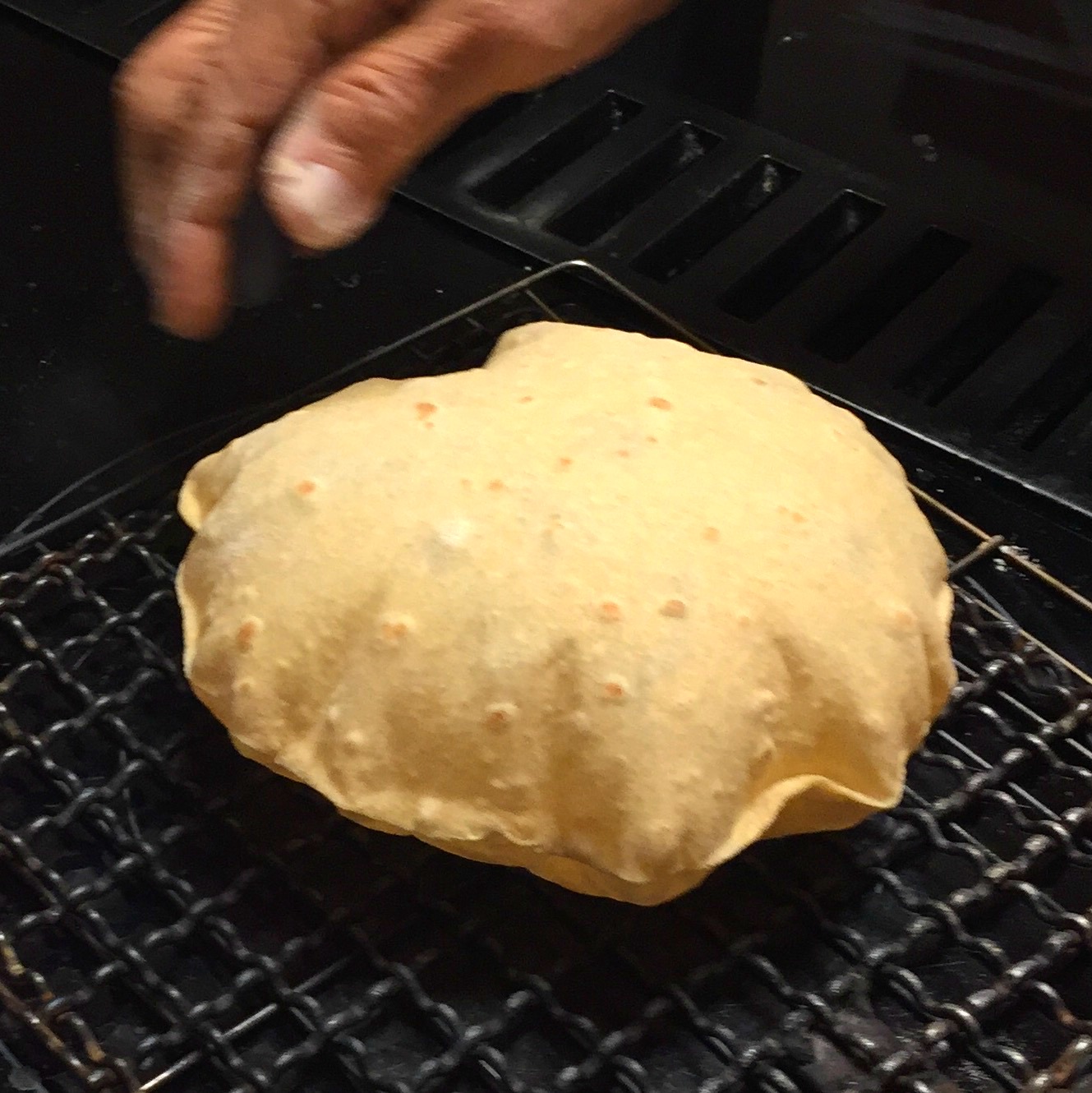 [Video] How to Make Roti